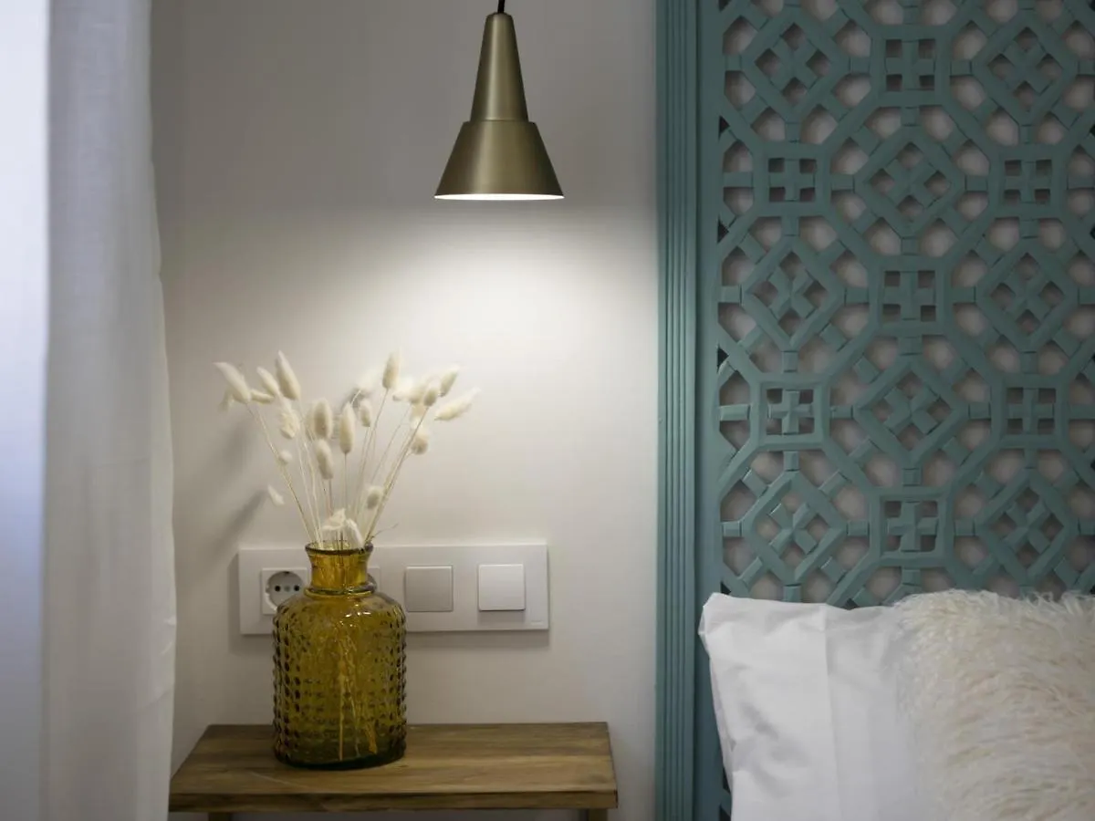 Beautiful Blue Triana Apartment Seville
